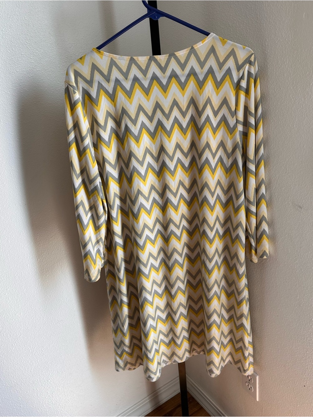 Facera 1X dress - Picture 3 of 3